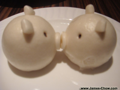 Pigs in love Pigs in love