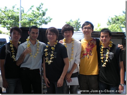 Flowery necks!